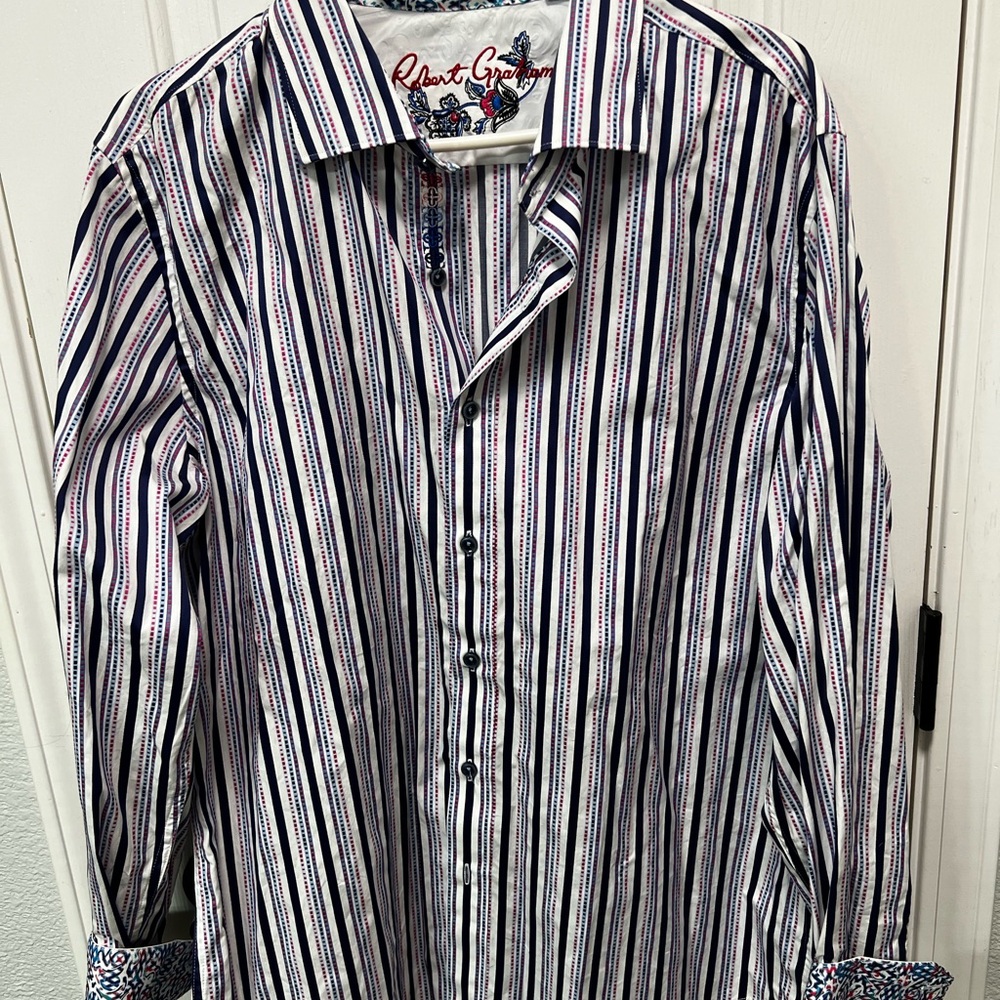 Robert Graham Multistripe Button-Up Shirt in White, Navy & Red